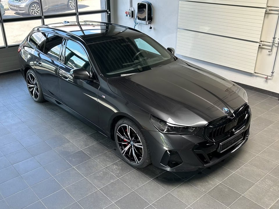 BMW i5 eDrive40 Touring M-Sport Pro 5d