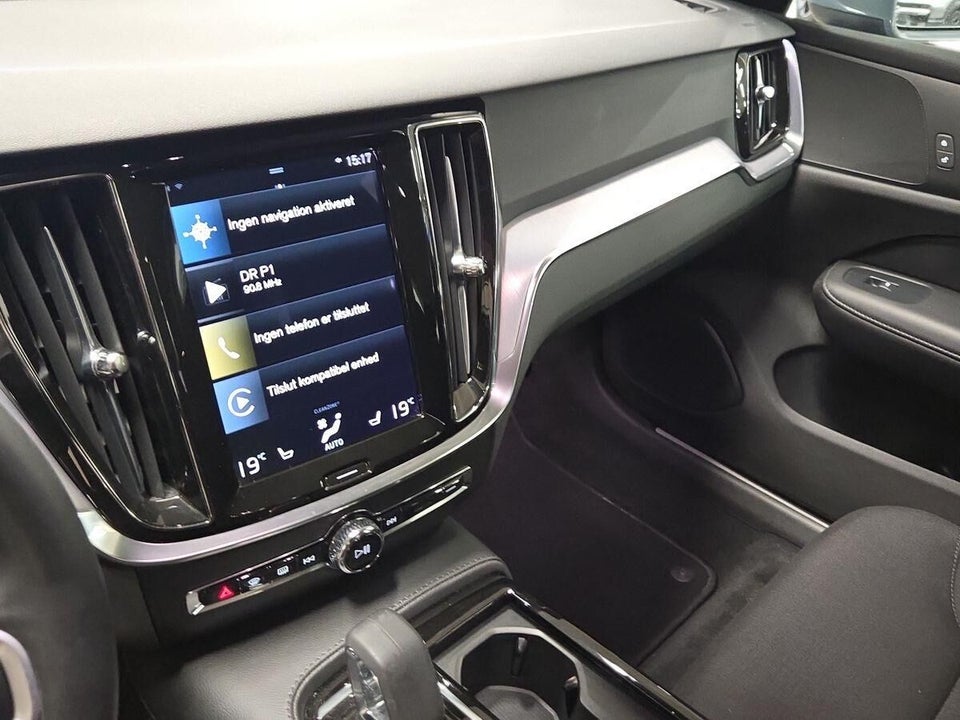 Volvo V60 2,0 T6 ReCharge Inscription Expression aut. AWD 5d