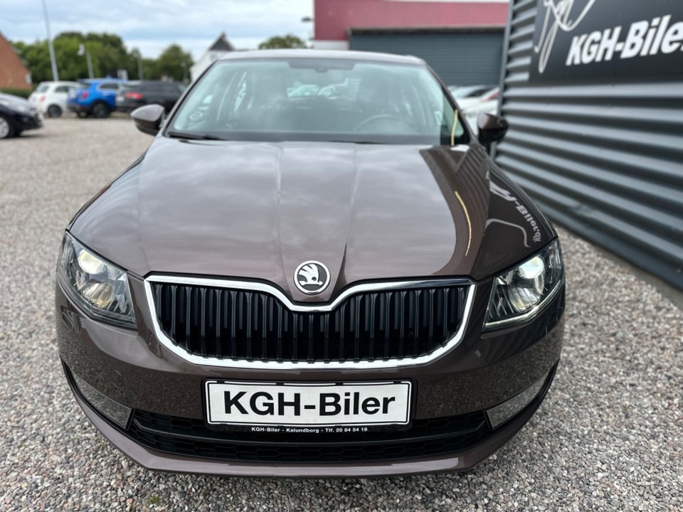 Skoda Octavia 1,8 TSi 180 Elegance DSG 5d