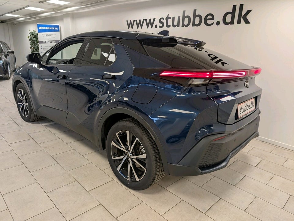 Toyota C-HR 1,8 Hybrid Style 5d