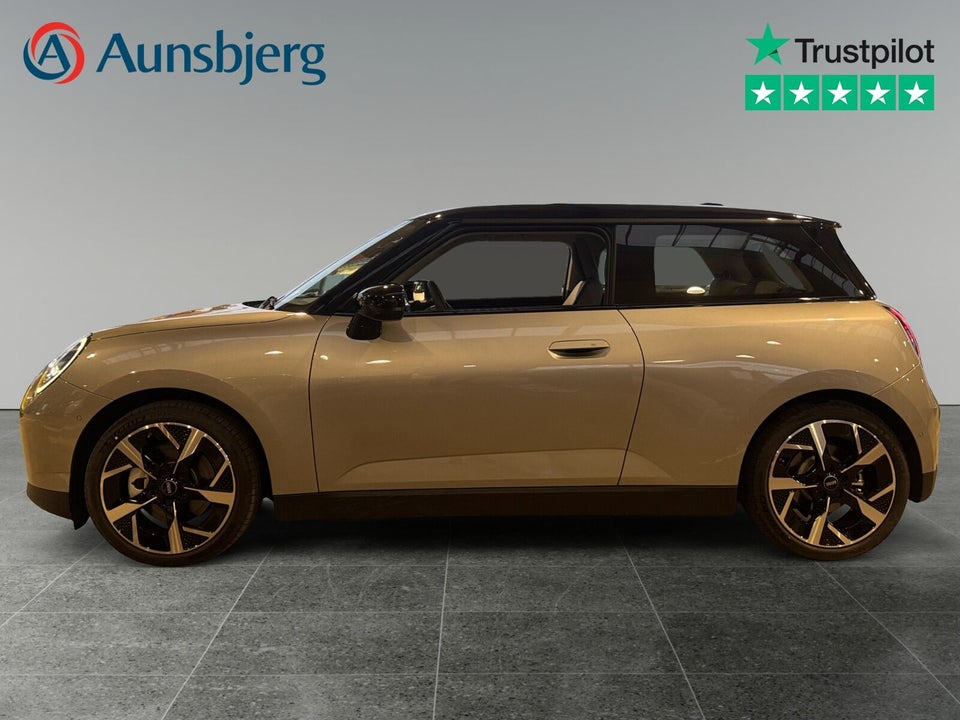 MINI Cooper E Classic Trim S 3d