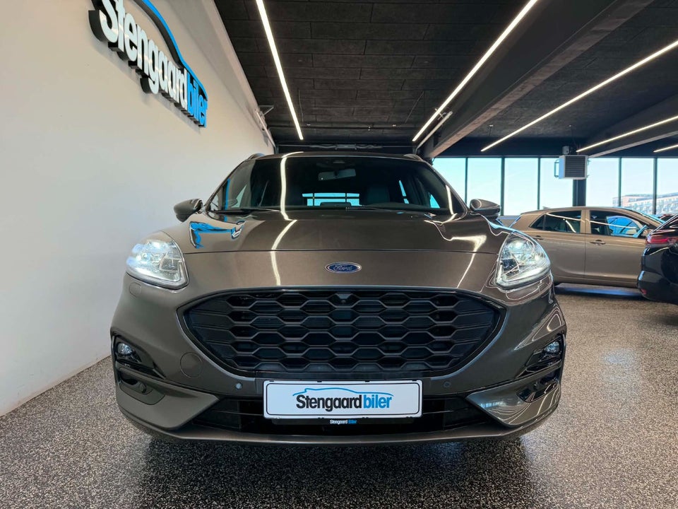 Ford Kuga 2,5 PHEV ST-Line X CVT 5d