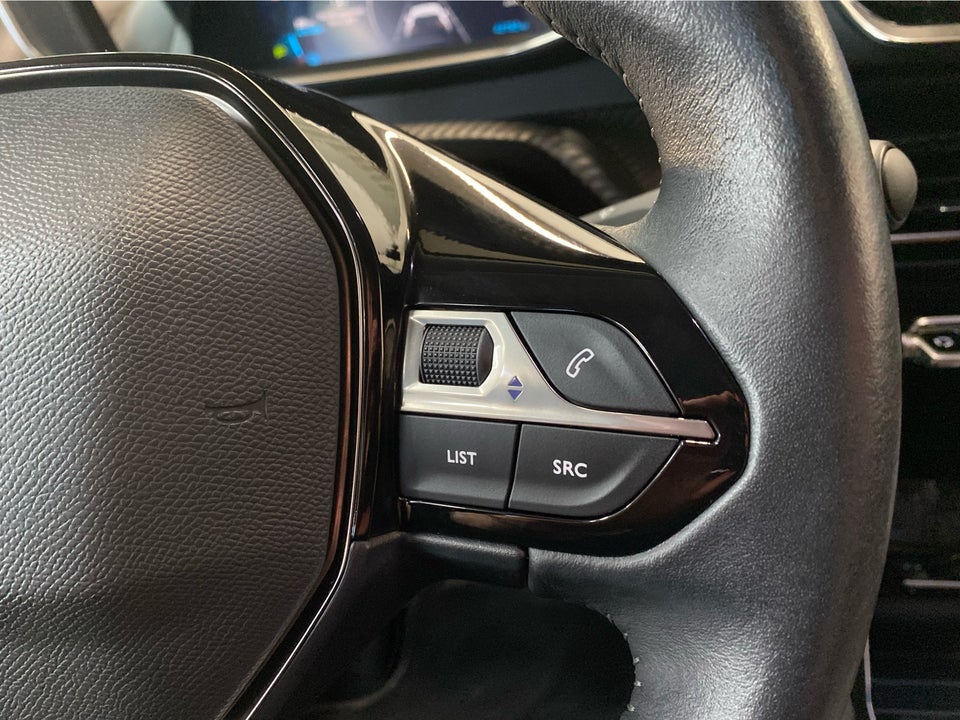 Peugeot e-2008 50 Allure Pack 5d