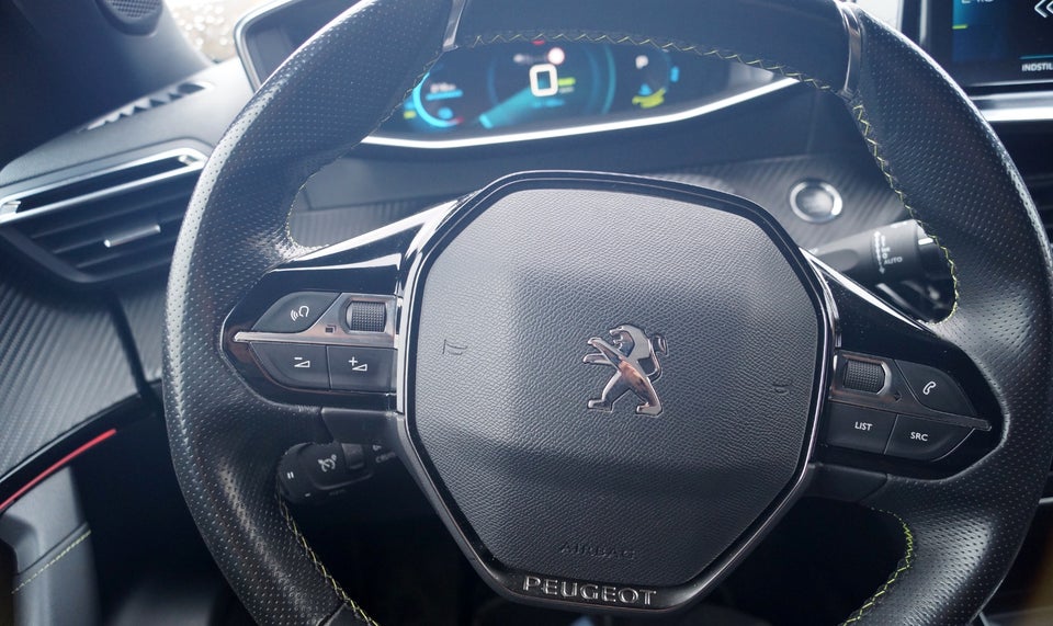 Peugeot e-2008 50 GT Line 5d