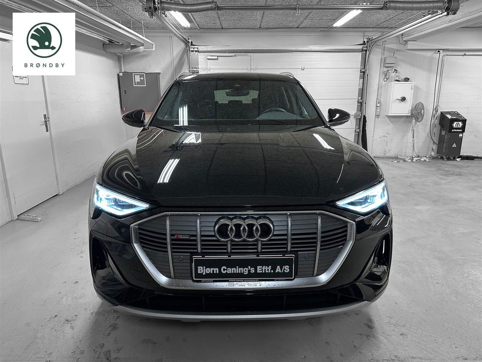 Audi e-tron 55 S-line quattro 5d