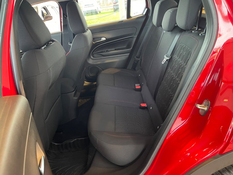 Fiat 600e 54 (RED) 5d