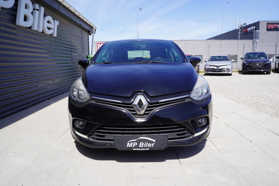 Renault Clio IV 1,5 dCi 90 Expression 5d