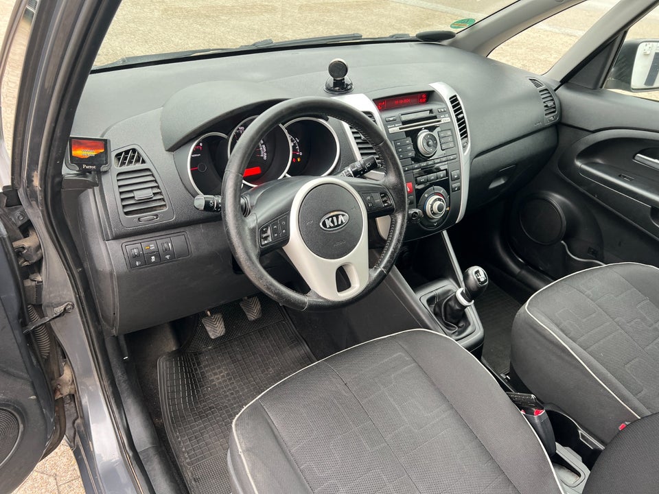 Kia Venga 1,6 CRDi 115 Active 5d