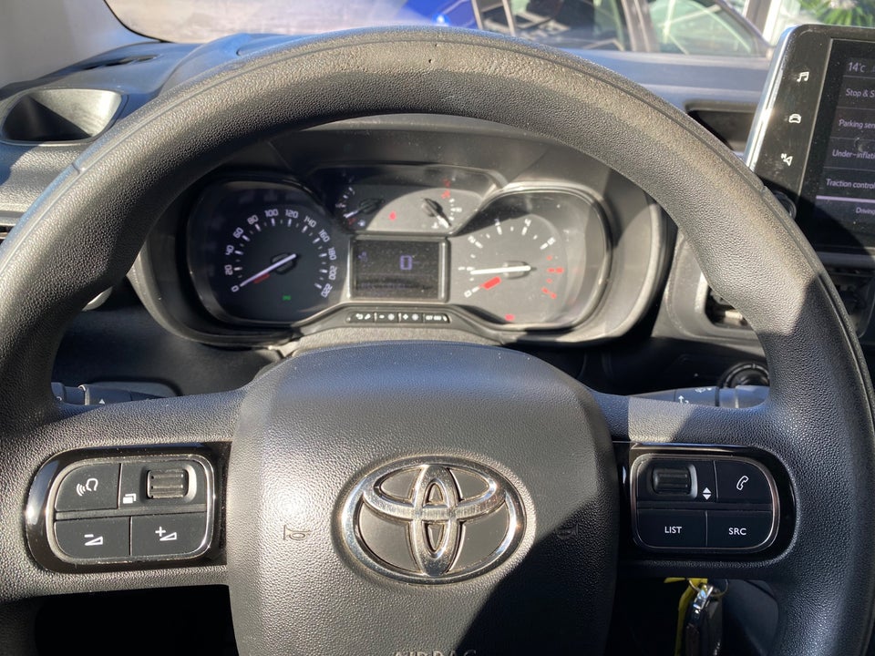 Toyota ProAce City 1,5 D 102 Medium Comfort 6d