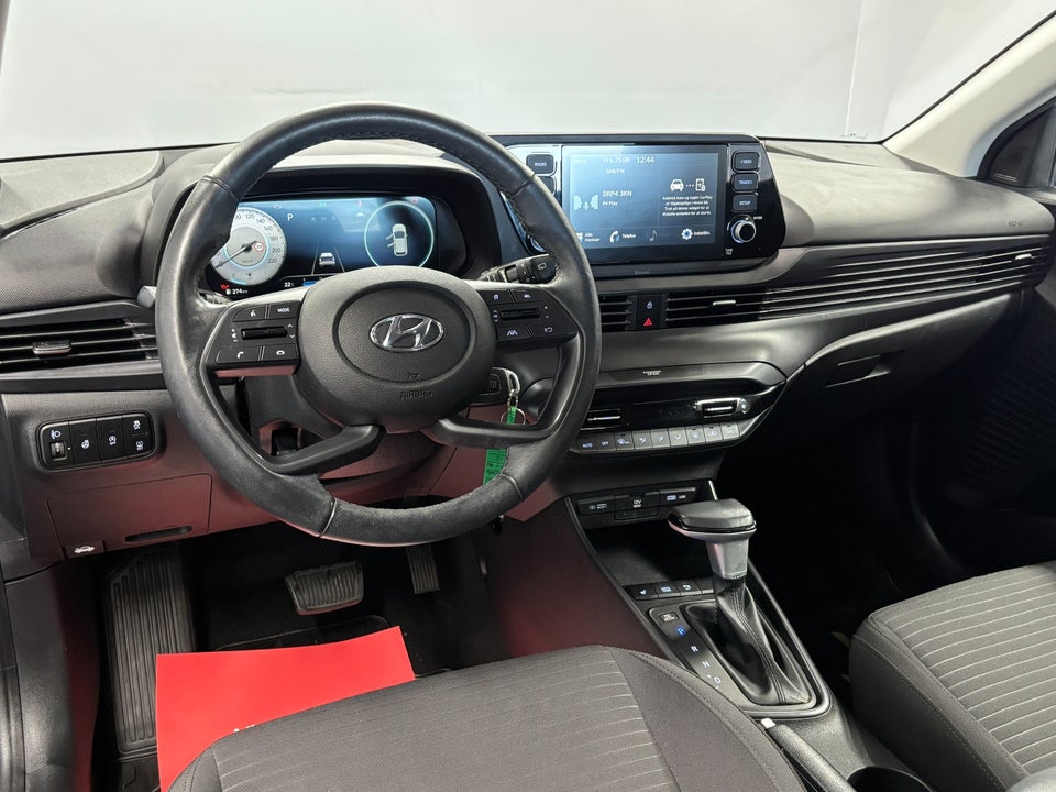 Hyundai i20 1,0 T-GDi Essential DCT 5d