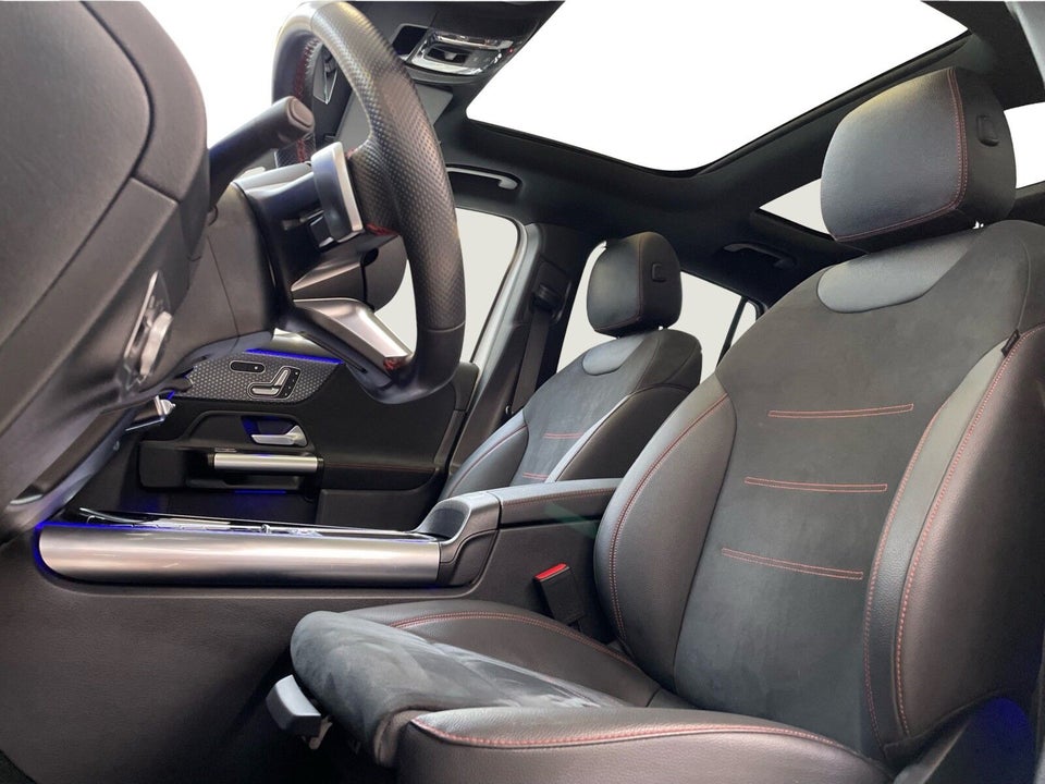 Mercedes EQA350 AMG Line Premium 4Matic 5d