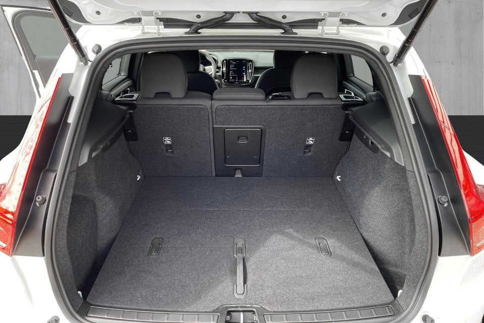 Volvo EX40 Extended Range Core 5d