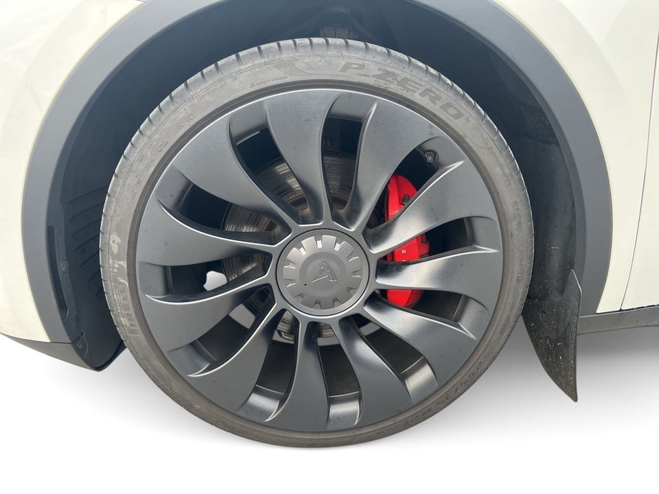 Tesla Model Y Performance AWD 5d