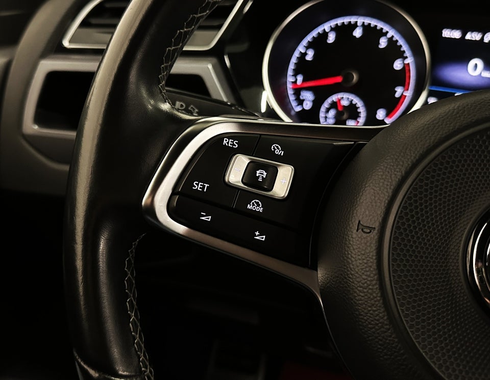 VW Touran 1,4 TSi 150 R-line DSG 7prs 5d