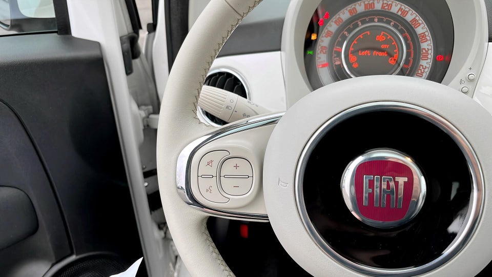 Fiat 500 1,2 Lounge 3d