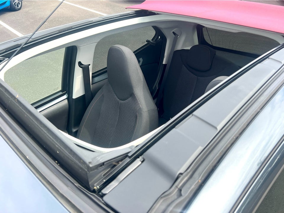 Toyota Aygo 1,0 VVT-i x-style 5d