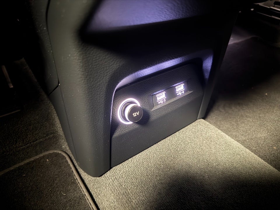 Audi e-tron 55 quattro 5d