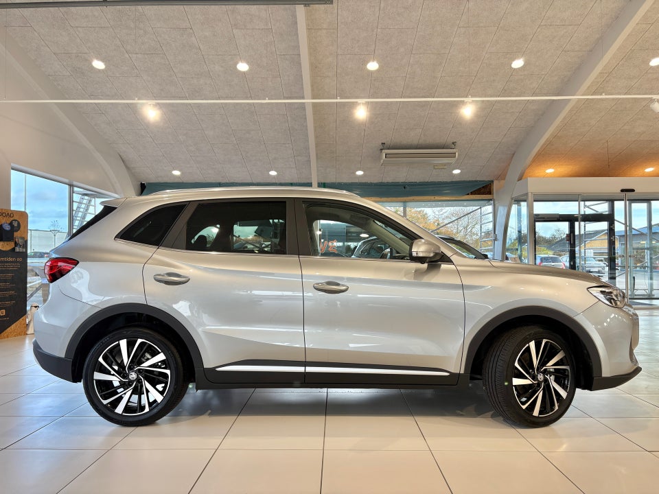 MG ZS 1,5 Hybrid+ Luxury 5d