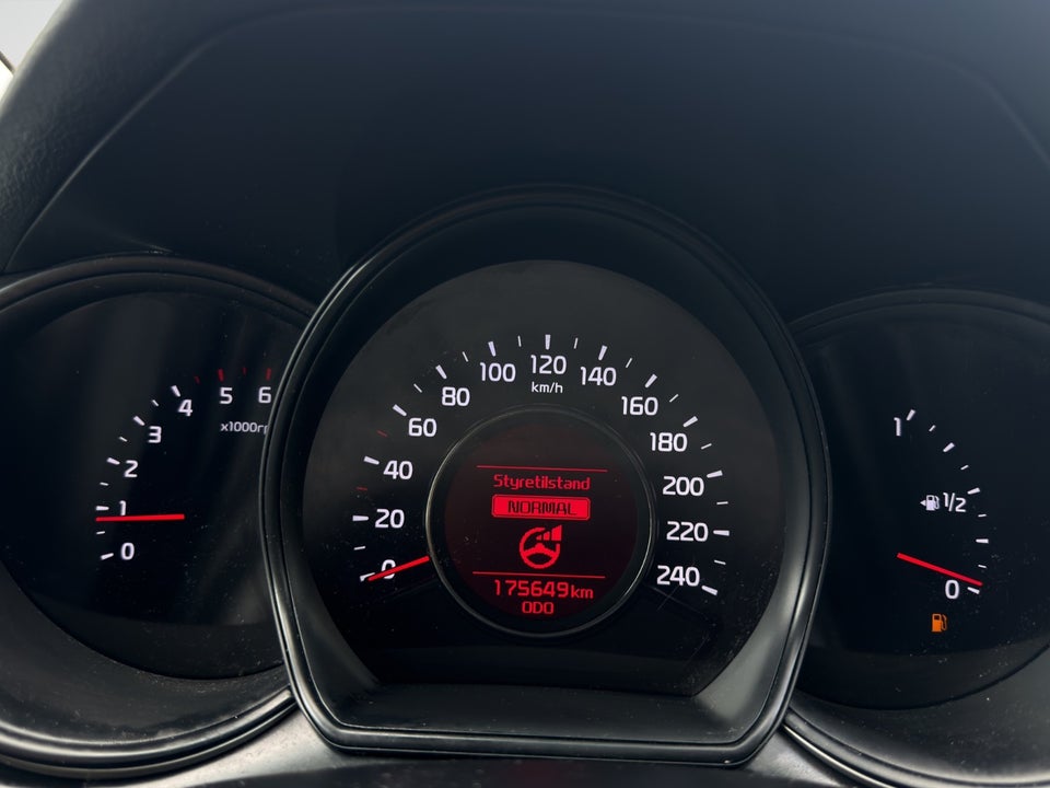Kia Ceed 1,6 CRDi 128 Limited SW 5d