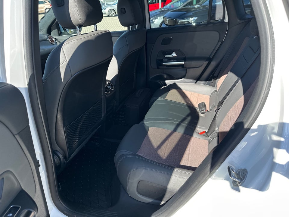 Mercedes EQA250 Electric Art 5d