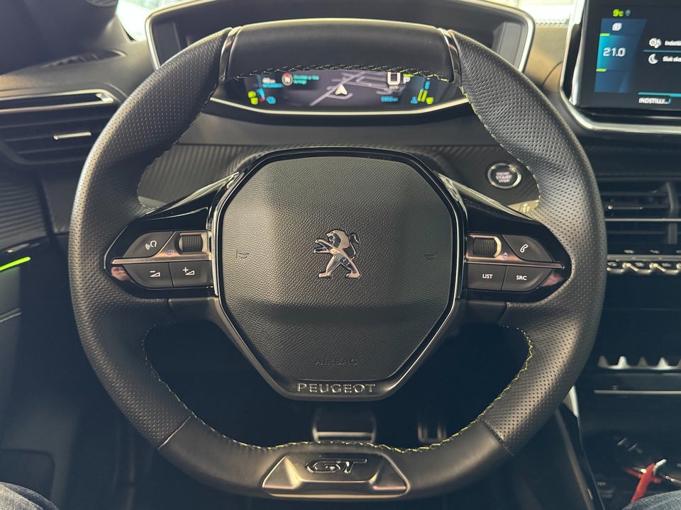 Peugeot e-208 50 GT 5d