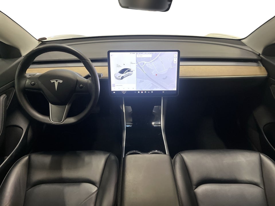 Tesla Model 3 Standard Range+ RWD 4d