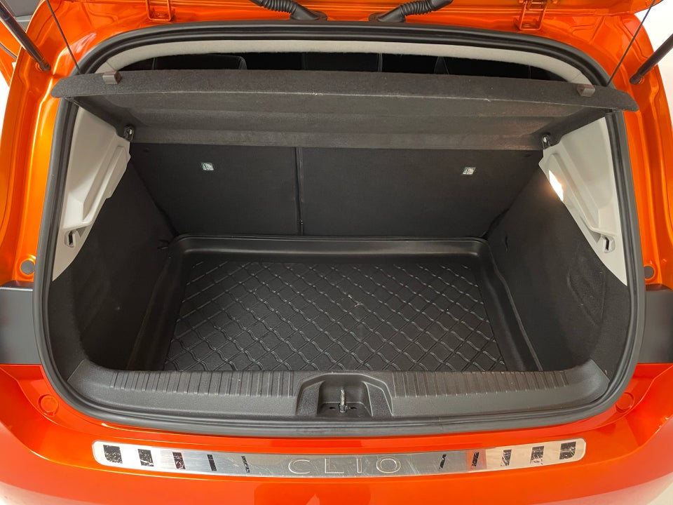 Renault Clio V 1,0 TCe 100 Intens 5d