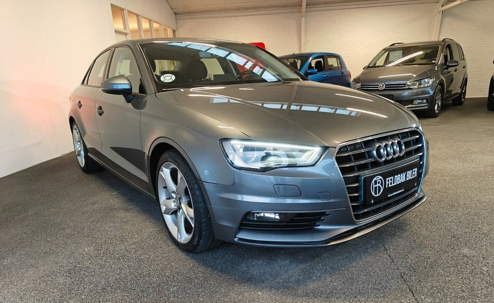 Audi A3 2,0 TDi 150 Ambition S-tr. 4d