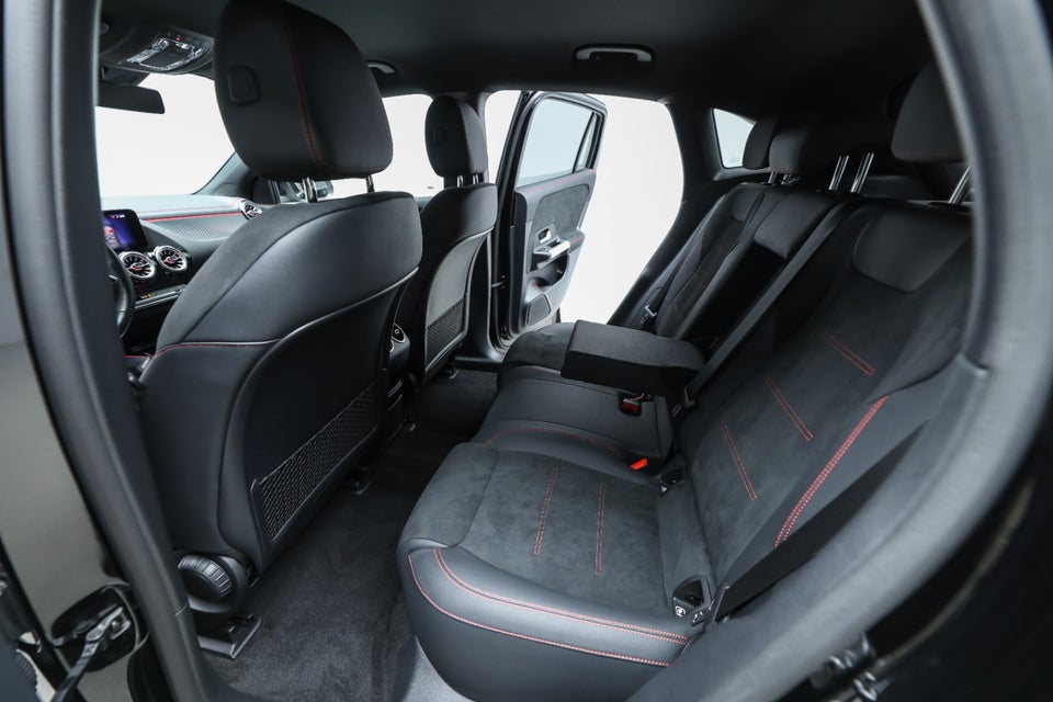 Mercedes EQA250+ AMG Advance 5d