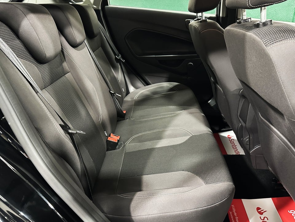 Ford Fiesta 1,0 EcoBoost Titanium 5d