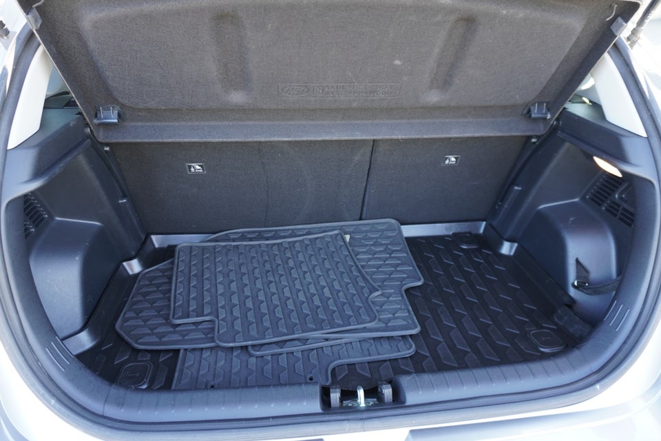 Hyundai i20 1,0 T-GDi Essential 5d