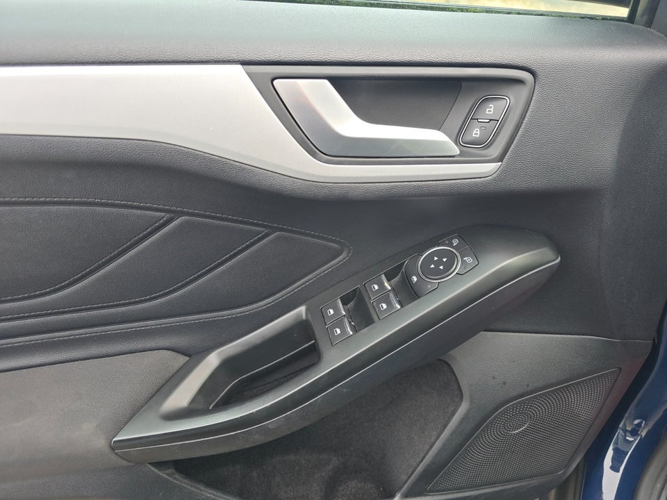 Ford Focus 1,0 EcoBoost Trend Edition 5d