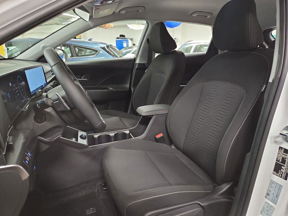 Hyundai Kona 48 EV Essential Van 5d