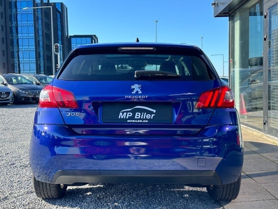 Peugeot 308 1,6 BlueHDi 120 Allure Sky 5d