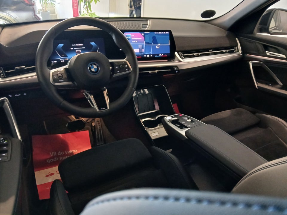 BMW iX2 eDrive20 M-Sport 5d