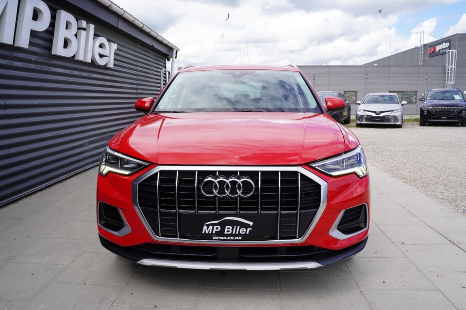 Audi Q3 35 TFSi Advanced Prestige S-tr. 5d