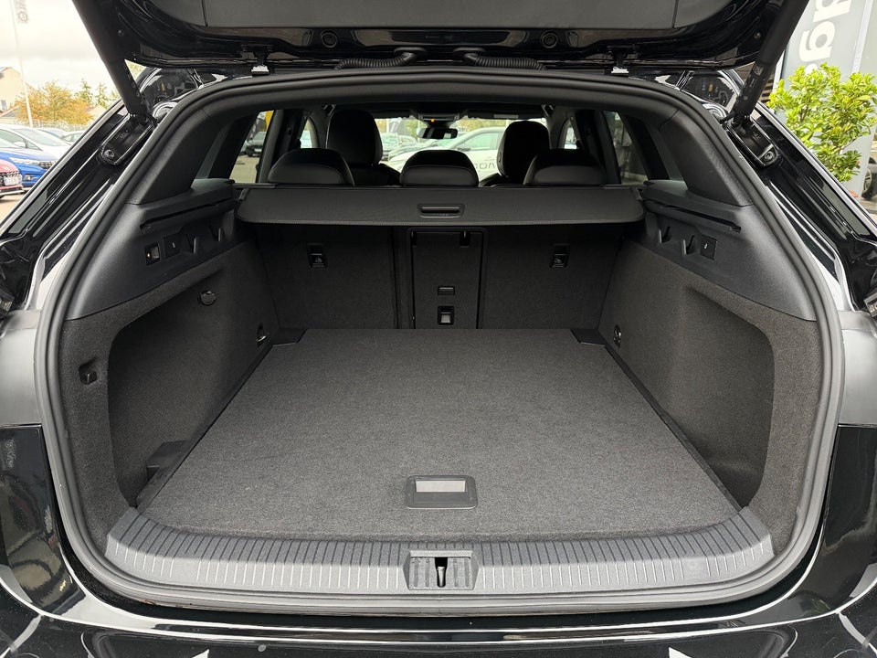 VW ID.7 77 Pro Tourer 5d