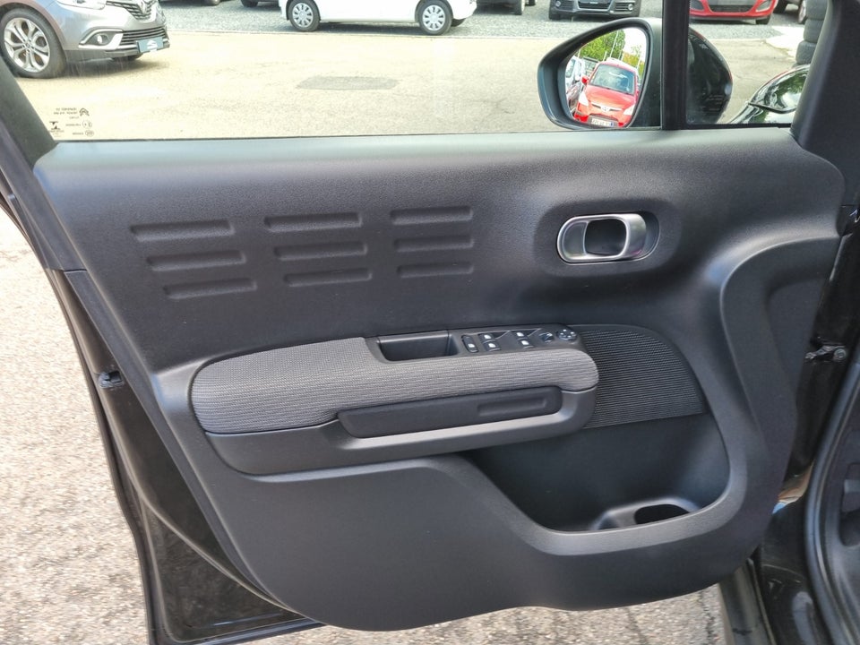 Citroën C3 Aircross 1,6 BlueHDi 100 Shine 5d