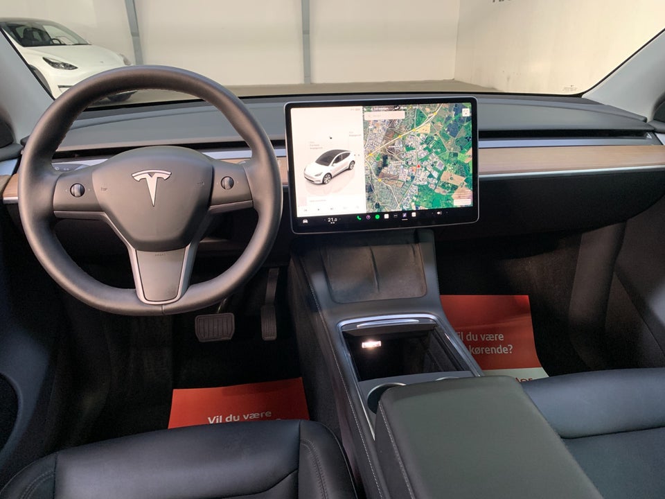 Tesla Model Y Long Range AWD 5d