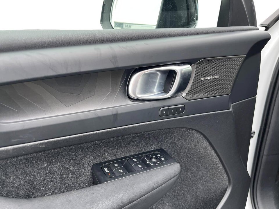 Volvo XC40 P8 ReCharge Twin Ultimate 5d