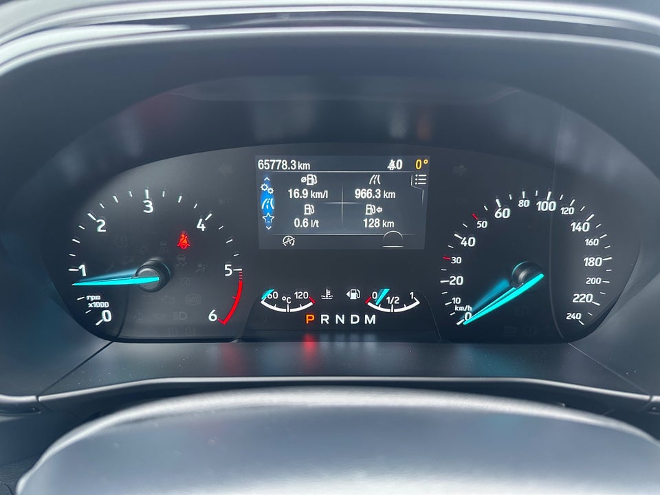 Ford Focus 1,5 EcoBlue ST-Line stc. Van 5d