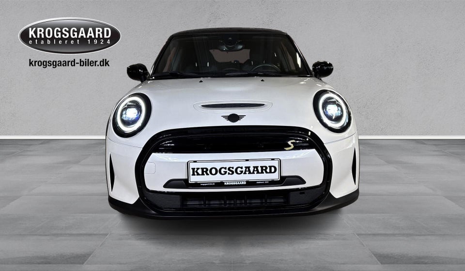 MINI Cooper SE Classic Trim 3d