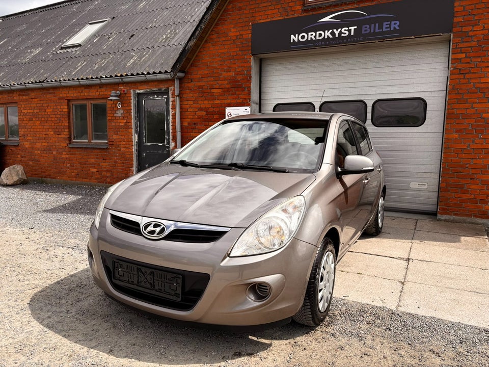 Hyundai i20 1,25 Classic 5d