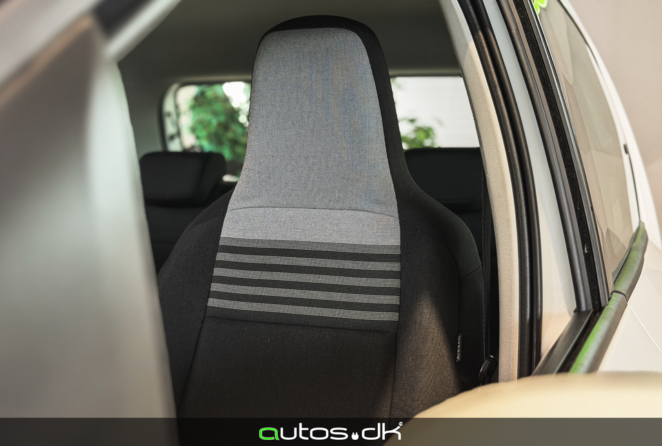 VW e-Up! Move Up! 5d