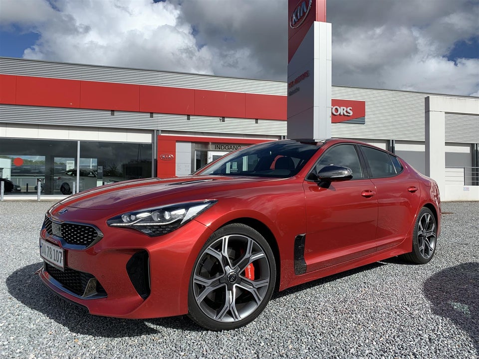 Kia Stinger 3,3 T-GDi GT aut. 4WD 5d