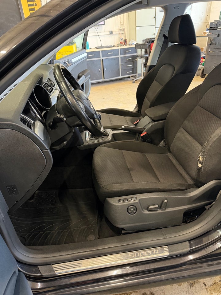 Skoda Superb 1,6 TDi 105 Active Combi GreenLine 5d