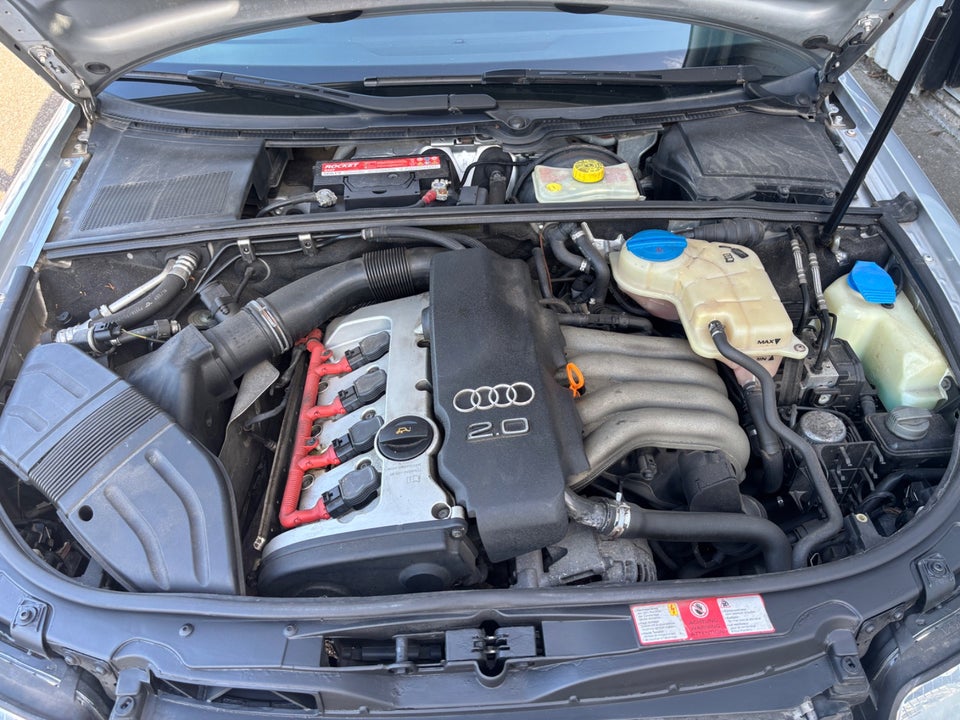 Audi A4 2,0 Avant Multitr. 5d