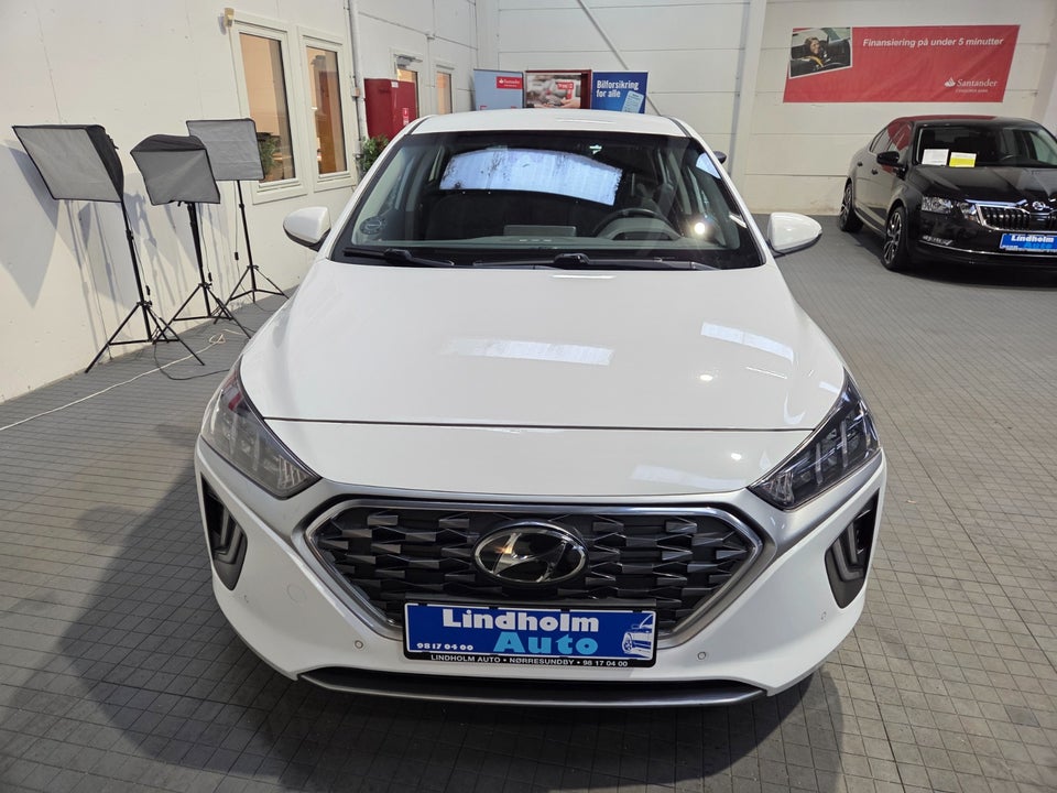 Hyundai Ioniq 1,6 PHEV Premium DCT 5d