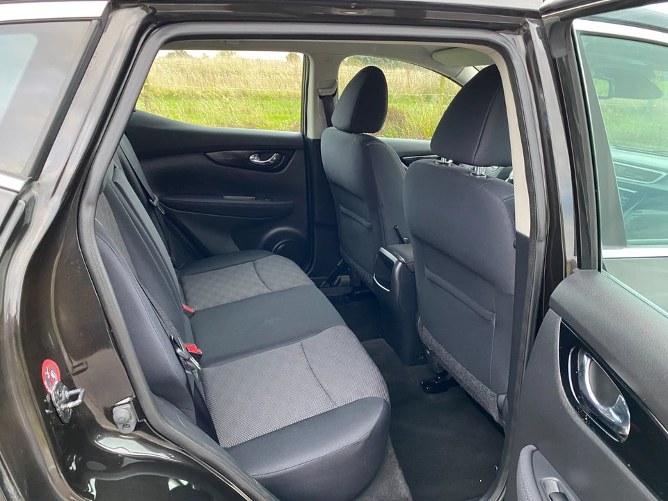 Nissan Qashqai 1,2 Dig-T 115 Acenta Connect 5d