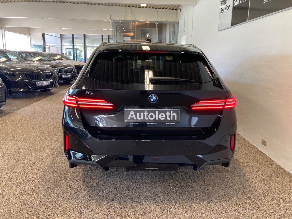 BMW i5 eDrive40 Touring Fully Charged M-Sport 5d